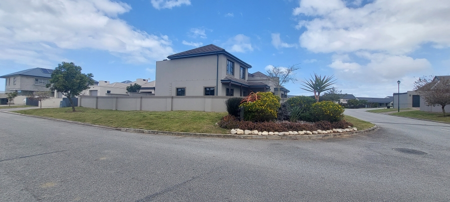 3 Bedroom Property for Sale in Blue Mountain Village Western Cape